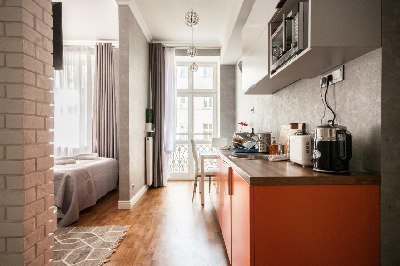Oomph Koszyki Luxurious Apartments Warszawa Eksteriør billede