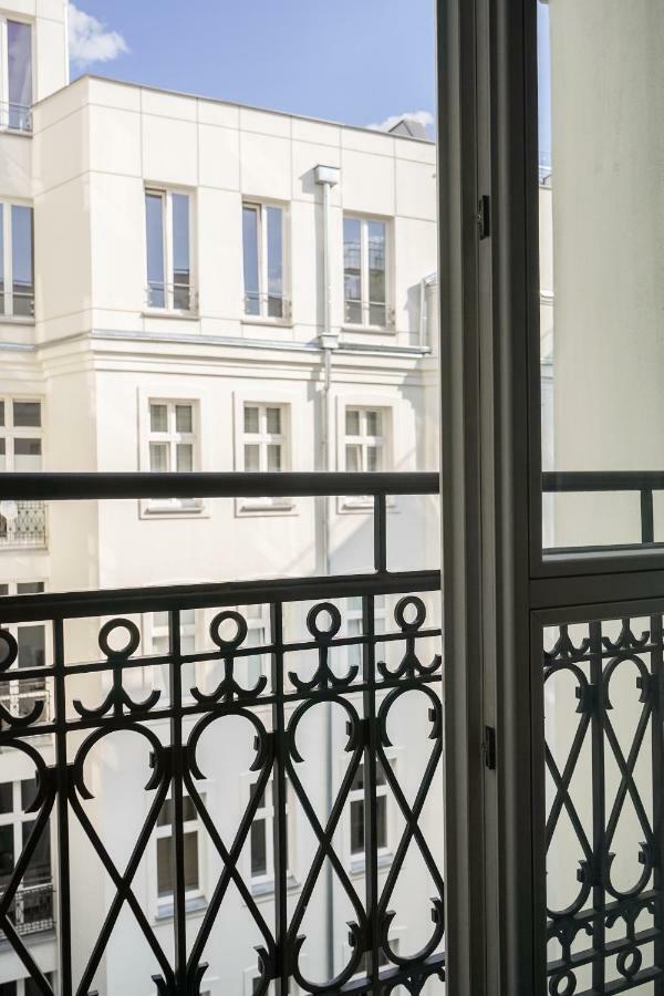Oomph Koszyki Luxurious Apartments Warszawa Eksteriør billede