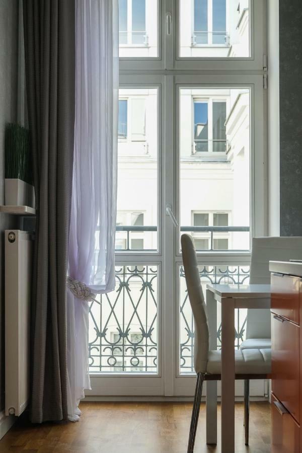 Oomph Koszyki Luxurious Apartments Warszawa Eksteriør billede